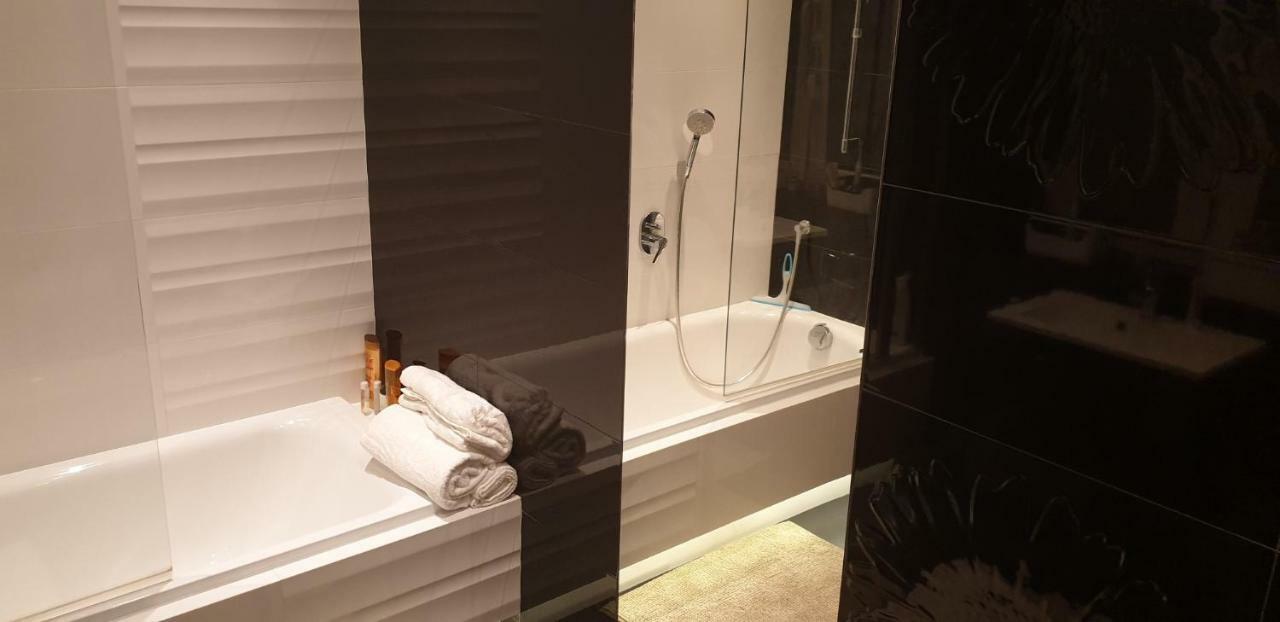 Sobienie Szlacheckie Apartgolf Sobienie Krolewskie מראה חיצוני תמונה